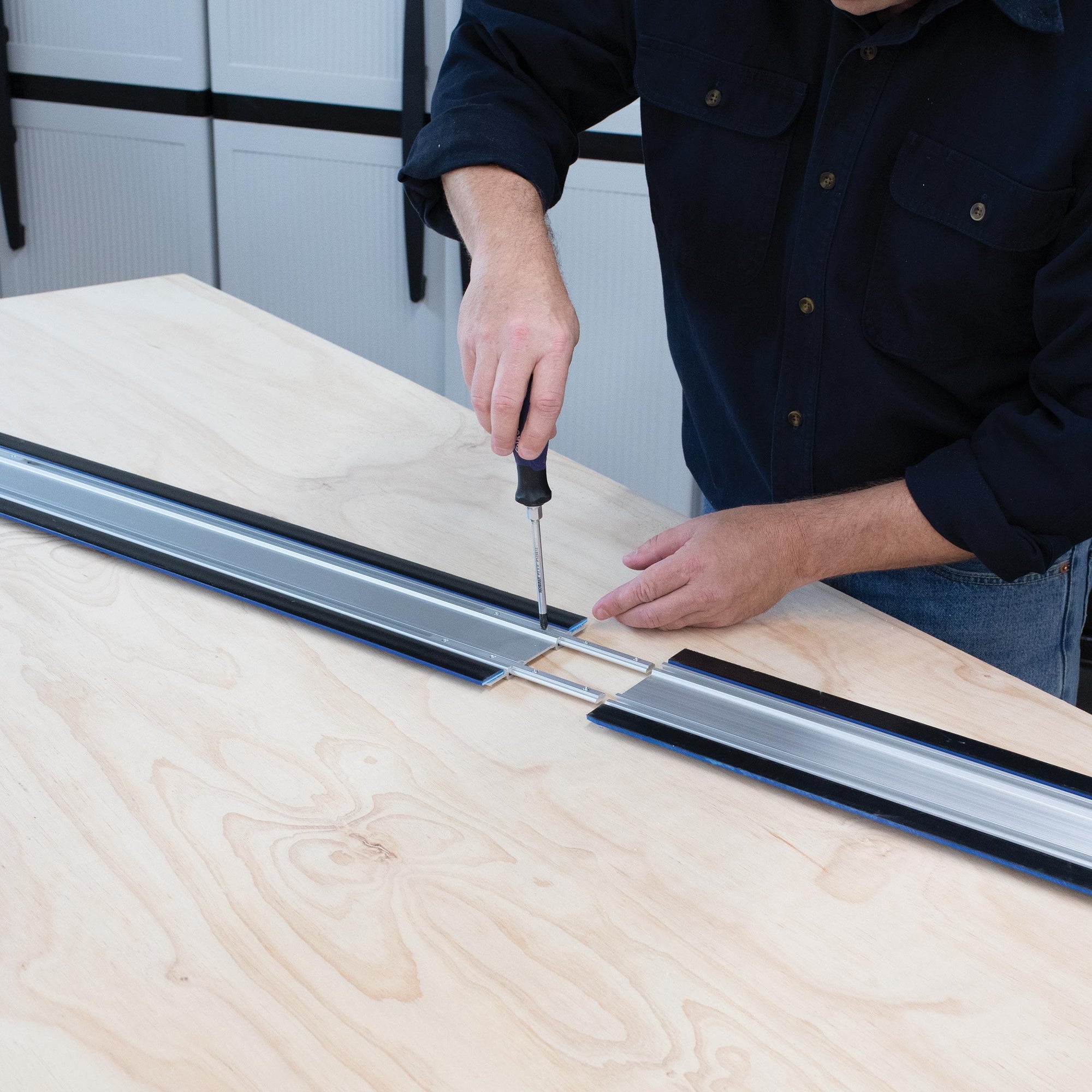 Accu-Cut XL Extended Length Track Guide alt 0