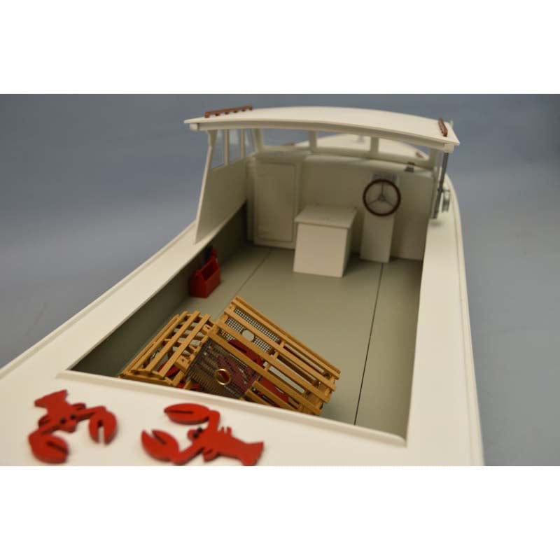 Winter Harbor Lobster Boat Model Kit alt 0