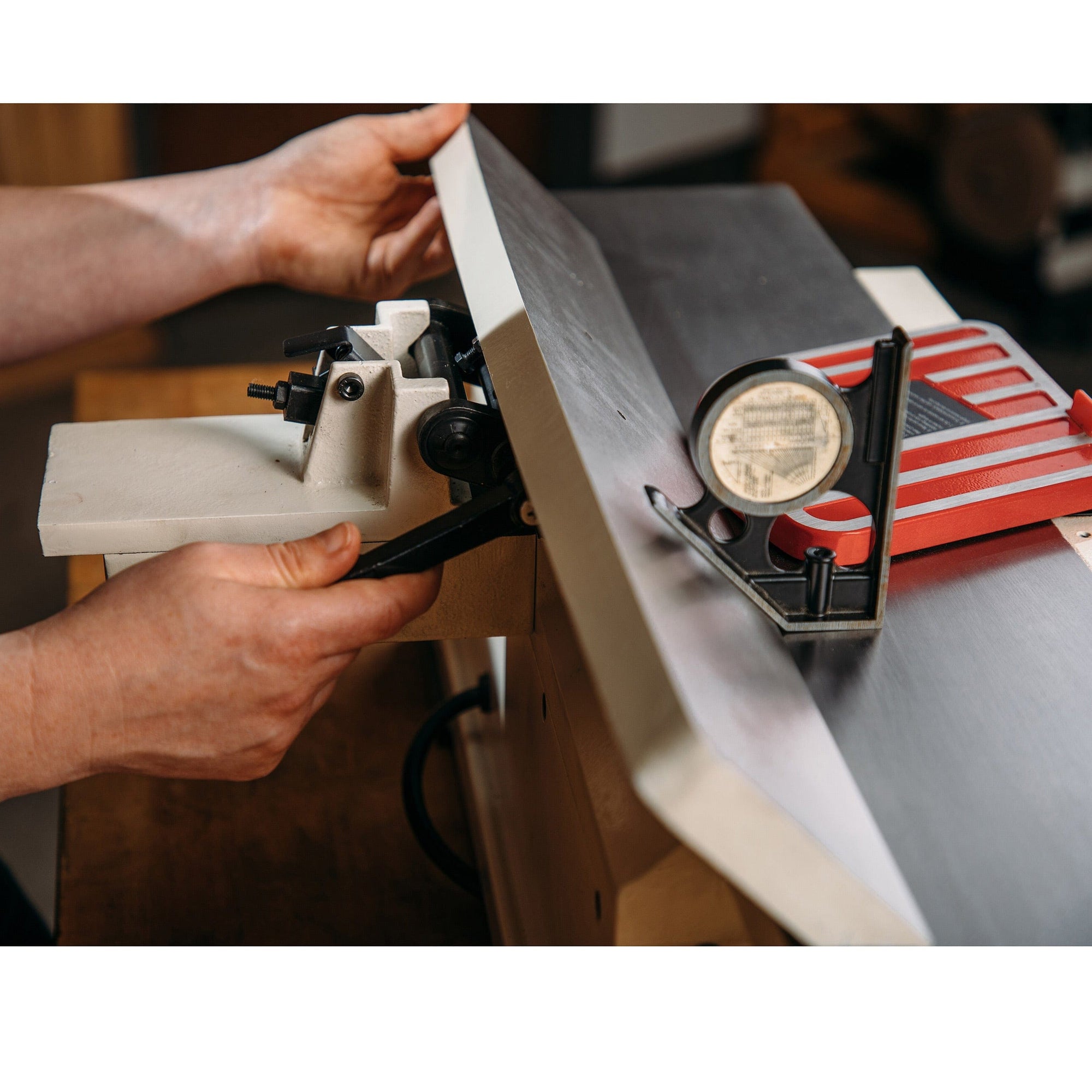 6" Benchtop Jointer - 1 HP 1 Ph 115V - Helical Cutterhead - JJ-6HHBT alt 0