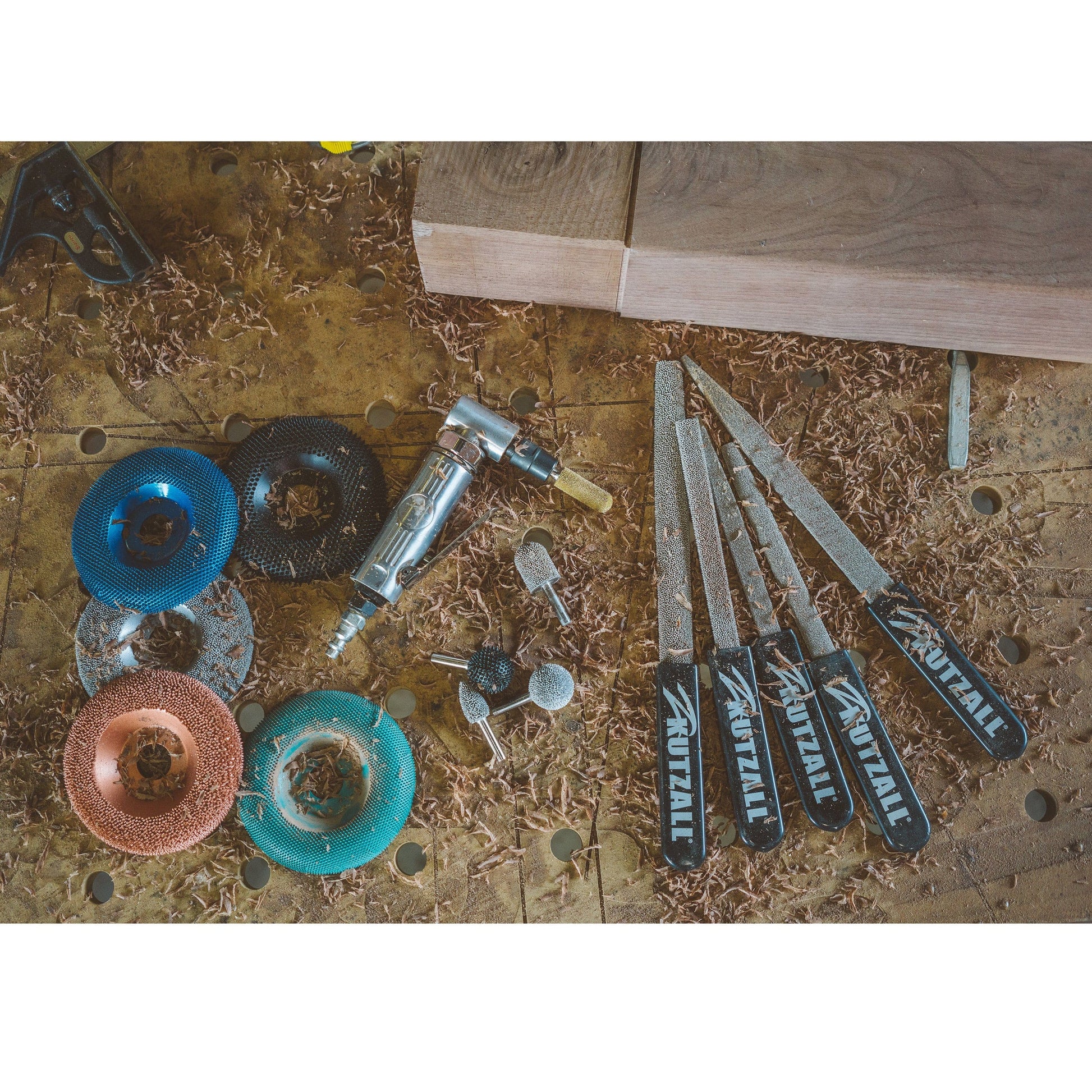 Extreme Cylinder Burr, 1/8" Shaft, Very Coarse (1/8" x 7/8") alt 0