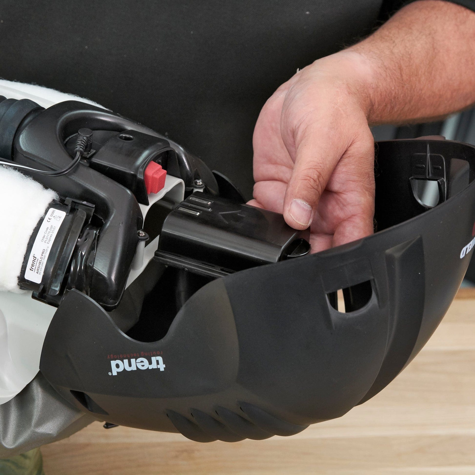 Air Circulating Face Shield alt 0