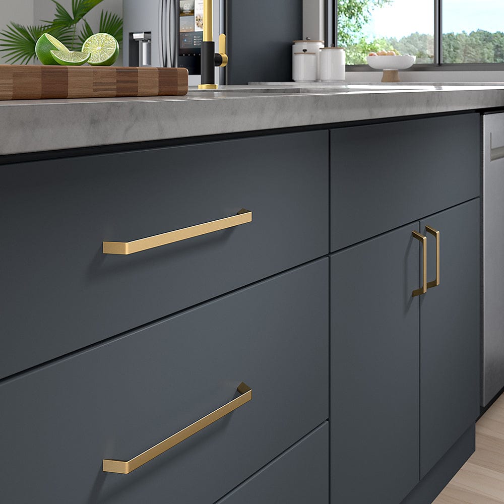 Contemporary Pull, 10-1/8" Center-to-Center, Champagne Bronze