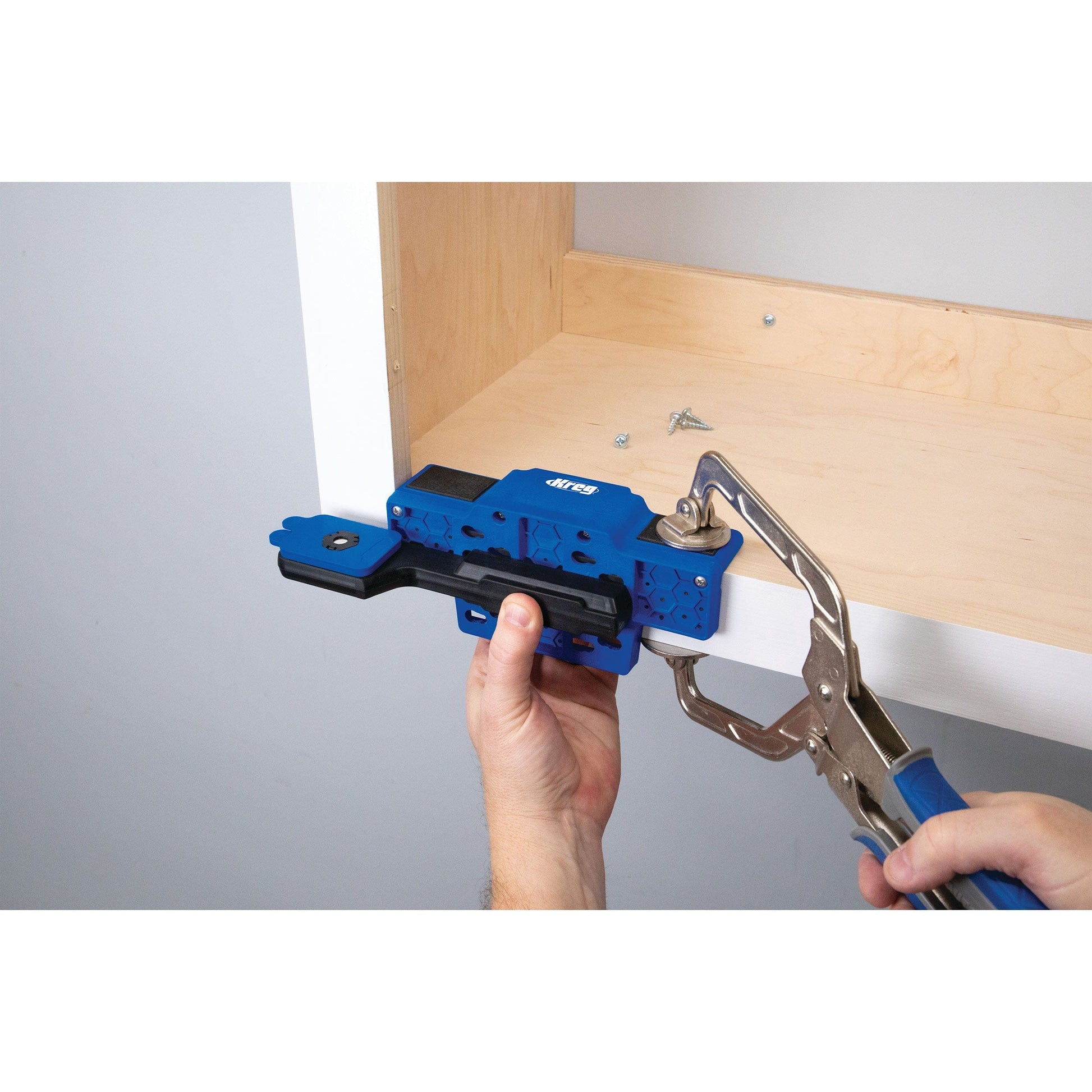 Cabinet Door Mounting Jig alt 0