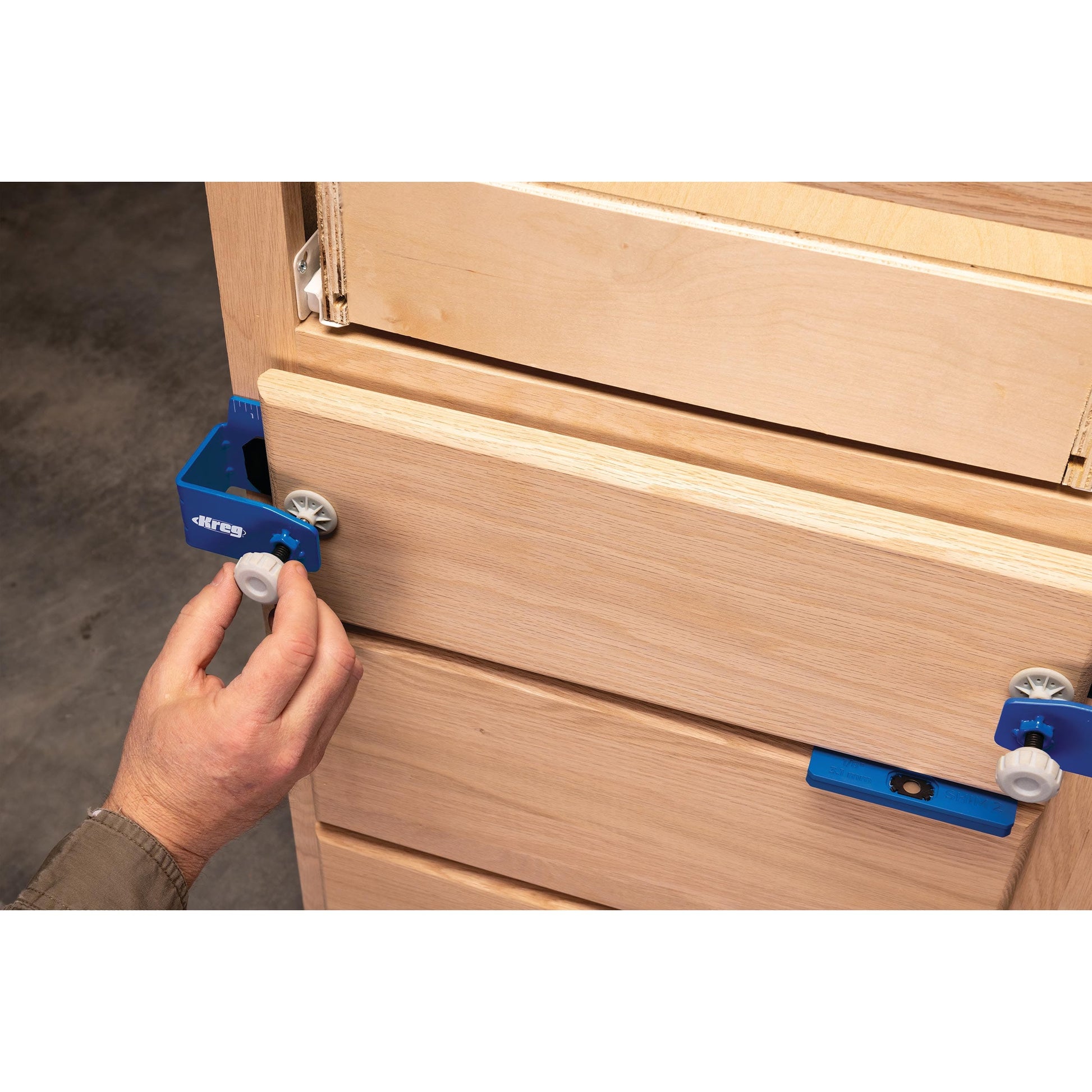 Drawer Front Mounting System alt 0