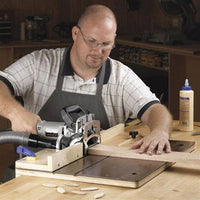 Woodworking Project Paper Plan to Build Accurate-Alignment Biscuit-Joiner Jig alt 0