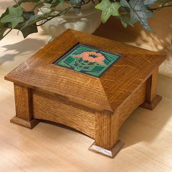 Woodworking Project Paper Plan to Build Tile-Topped Keepsake Box alt 0