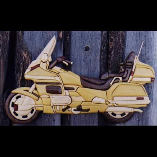 Wings of Gold Intarsia Pattern alt 0