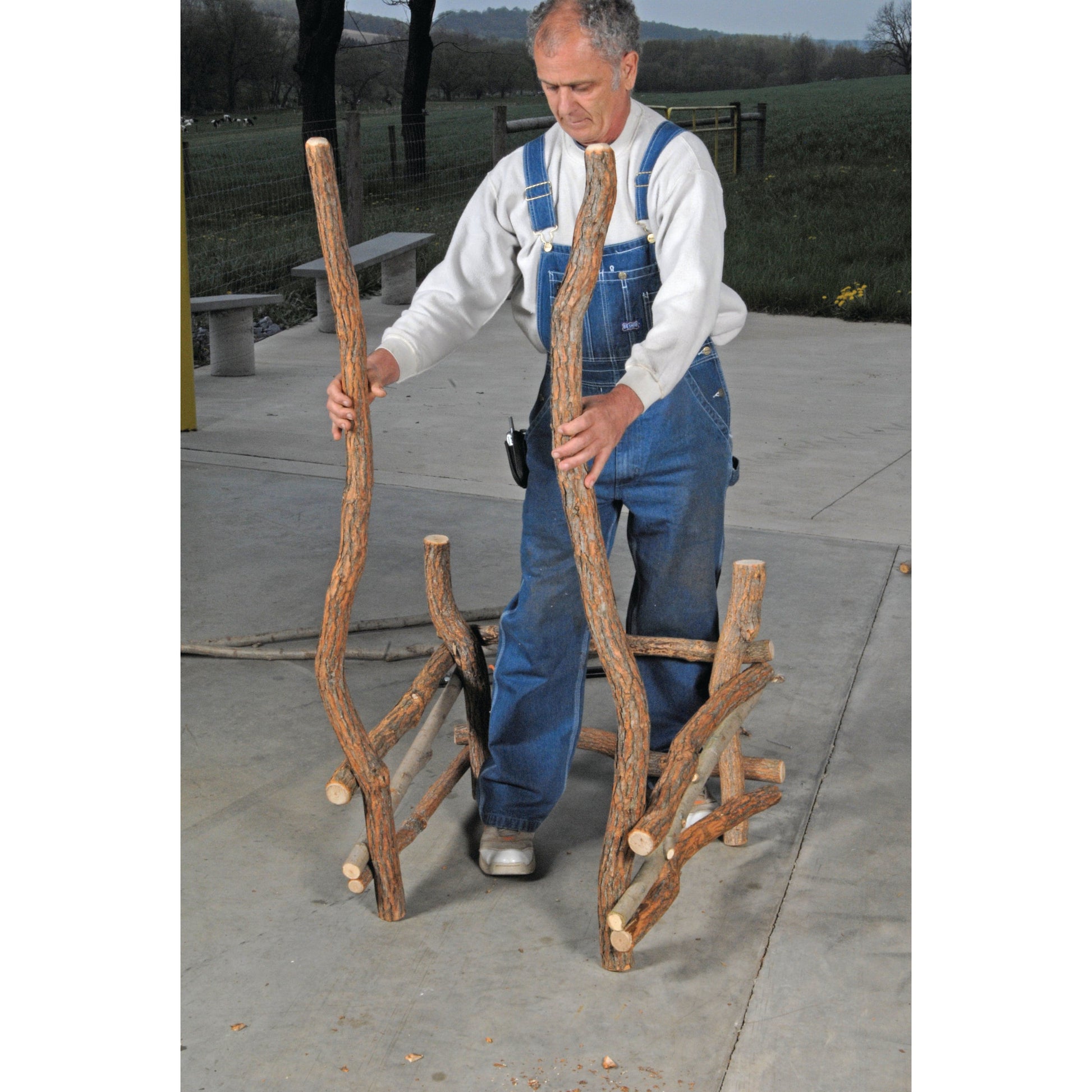 Making Rustic Twig Furniture alt 0